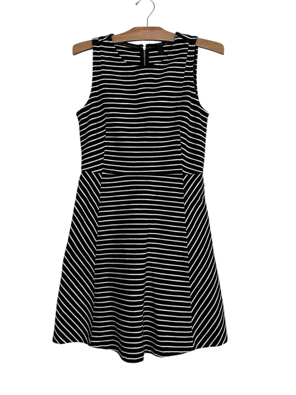 J Crew women's size 4 black white striped A-line ponte knee length dress